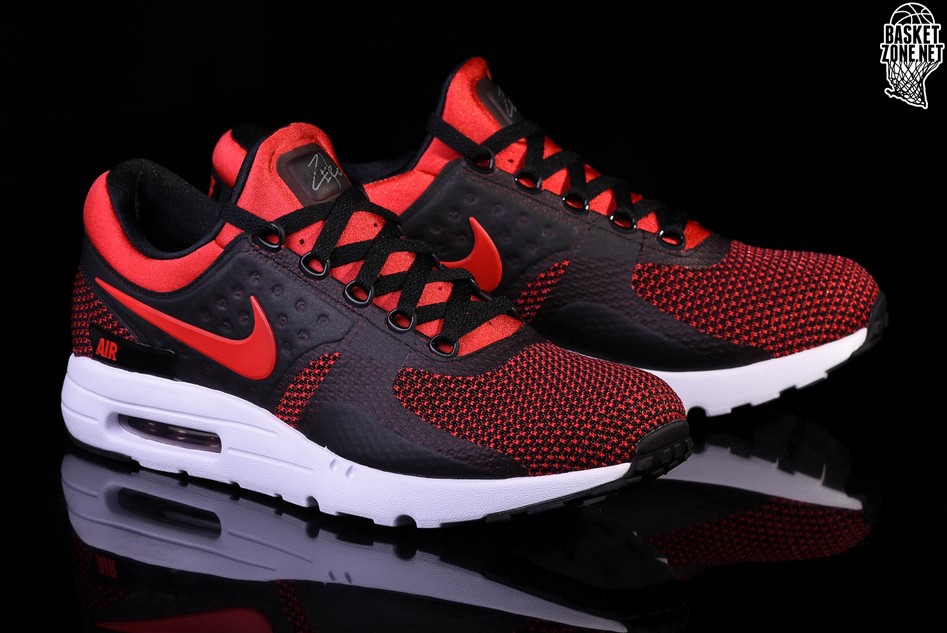 Nike air max zero essential university red top