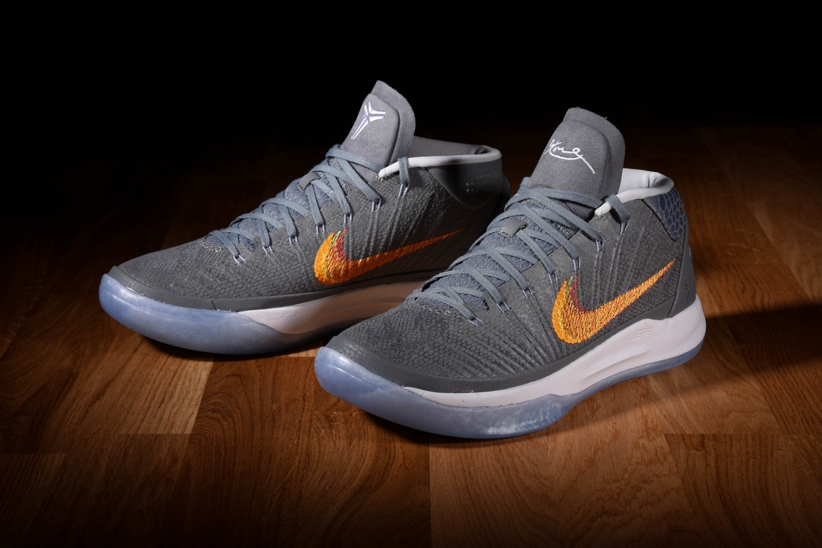 Nike Kobe A.D. Mid Grey Snakeskin