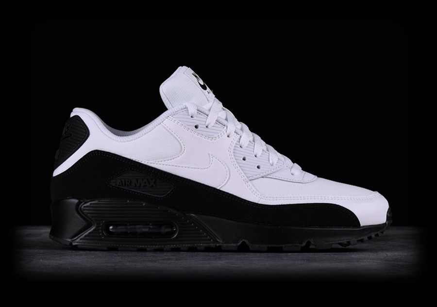 NIKE AIR MAX 90 ESSENTIAL BLACK WHITE fur 125 00 Basketzone