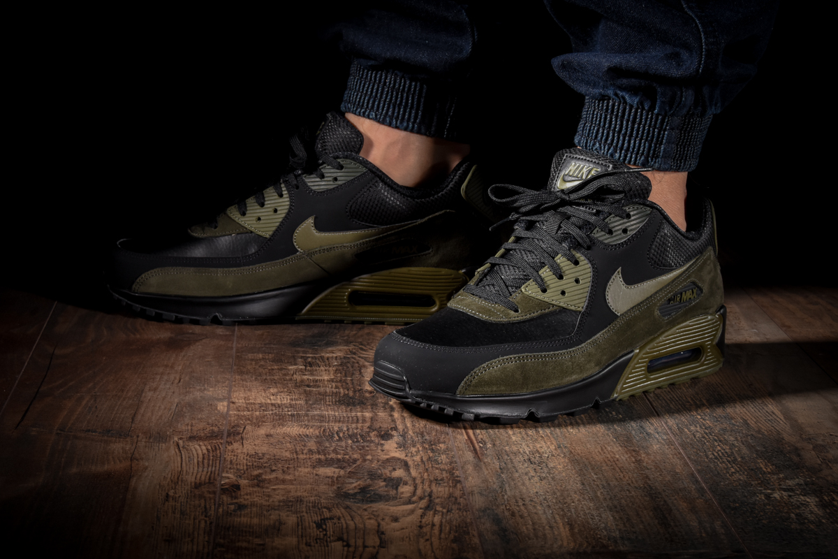 nike air max 90 leather 46
