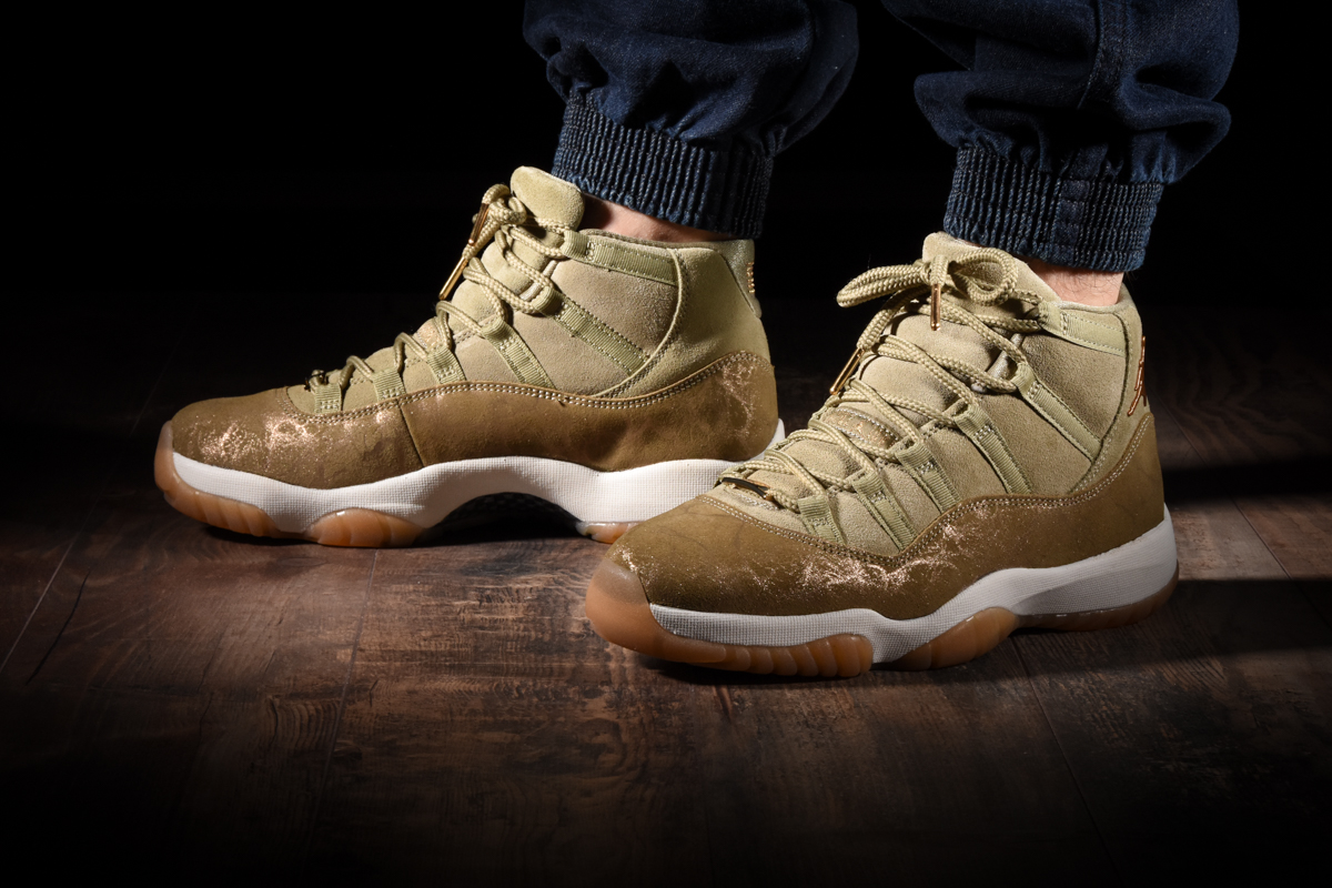 Olive jordan 11s hotsell