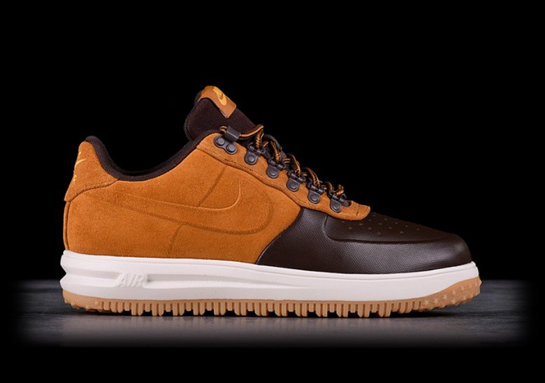 nike air force one duckboot low