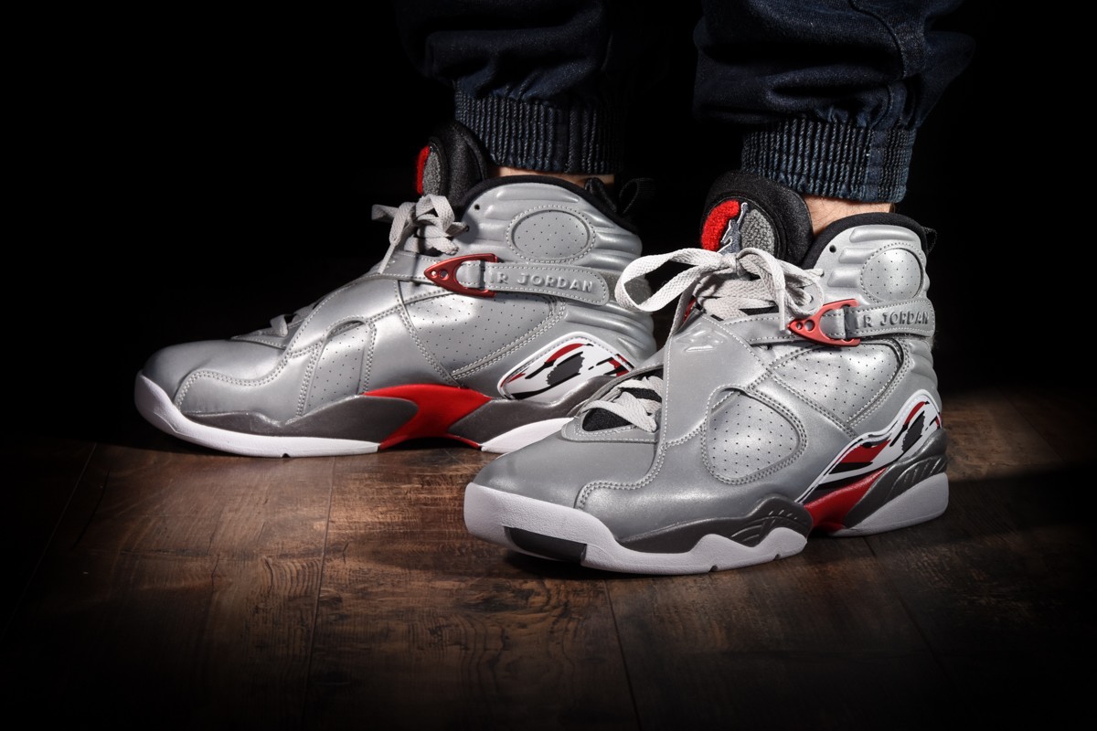 NIKE AIR JORDAN 8 RETRO REFLECTIONS OF A CHAMPION