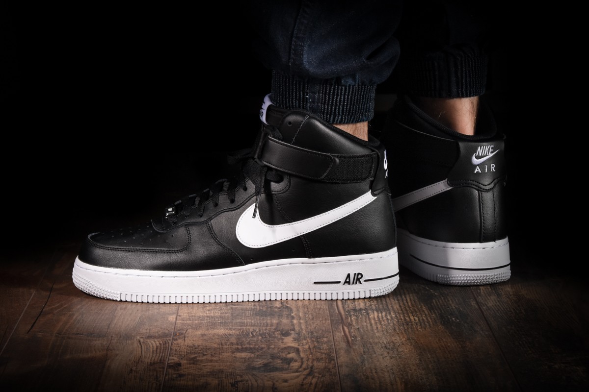 NIKE AIR FORCE 1 HIGH 07 AN20 for £95 