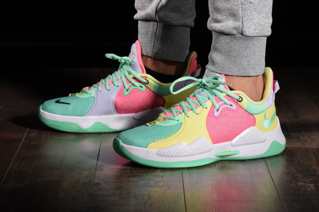 NIKE PG 5 DAUGHTERS GREEN GLOW PAUL GEORGE for £115.00