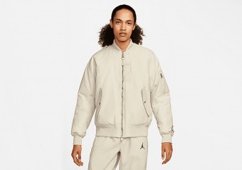 NIKE AIR JORDAN ESSENTIAL STATEMENT MA-1 JACKET LIGHT OREWOOD BROWN