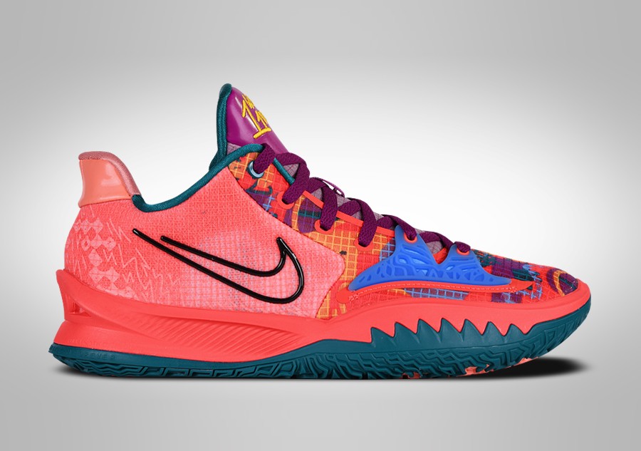 Low kyrie 4 hot sale