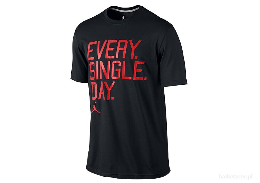 NIKE AIR JORDAN EVERY SINGLE DAY TEE