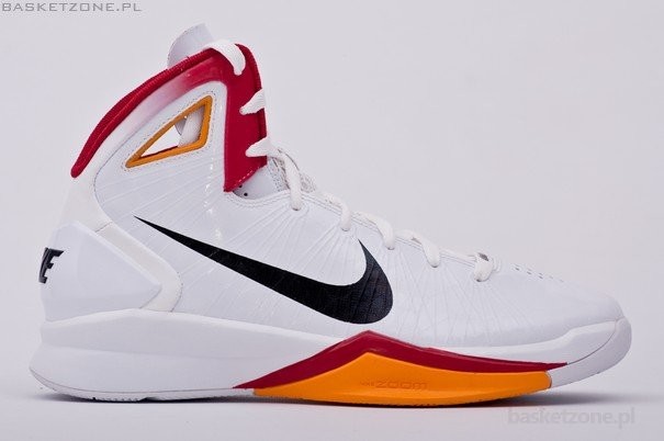 Nike hyperdunk 2010 store