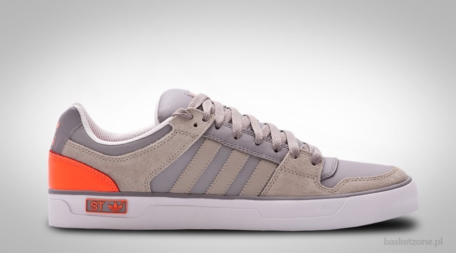 ADIDAS ORIGINALS'80 LEDGE LOW ST SKATE
